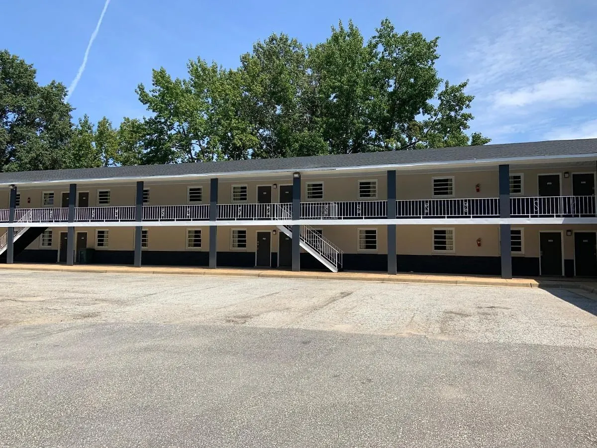 Birchwood Suites Newport News Hotel